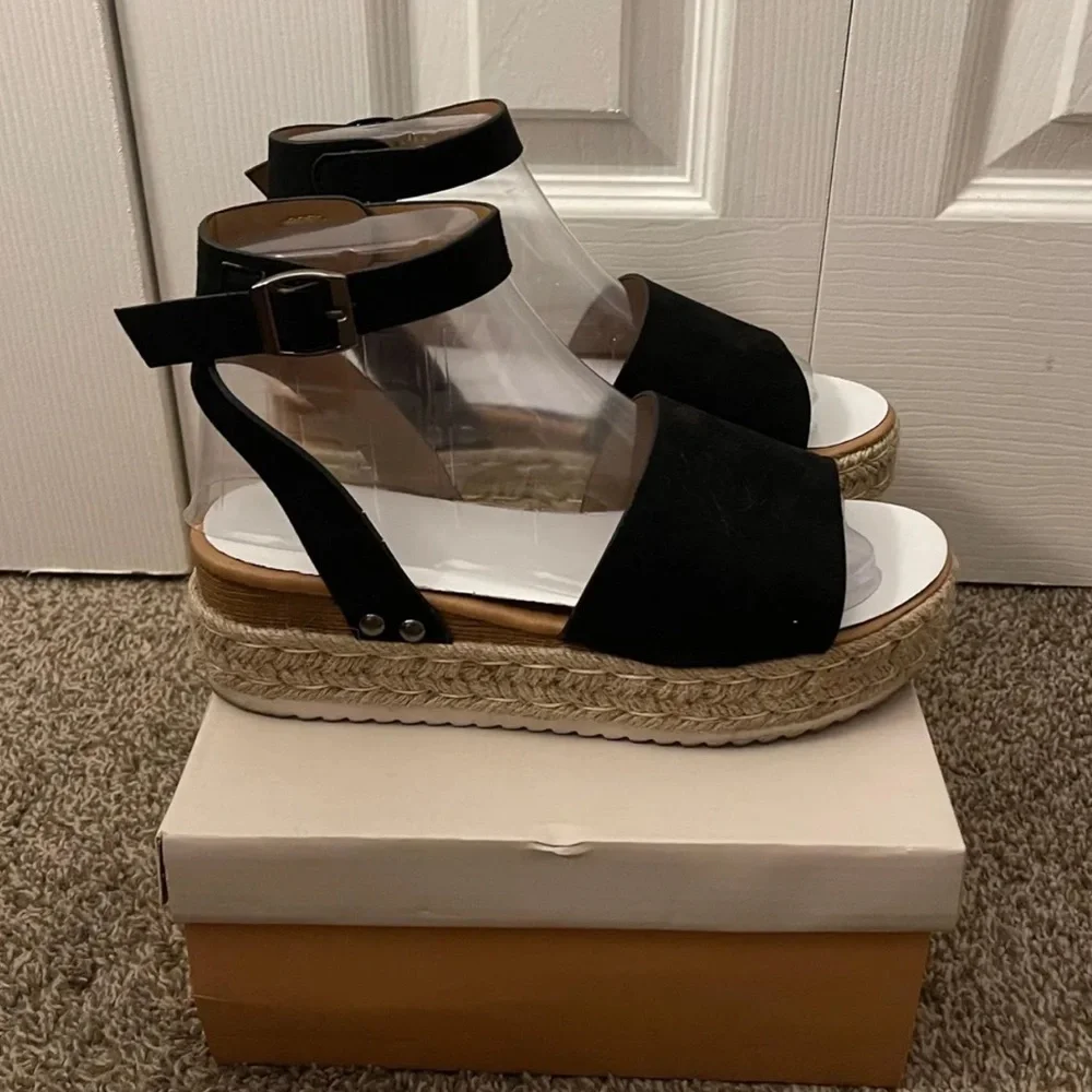 Womens Black Ankle Strap Espadrille Platform Sandals